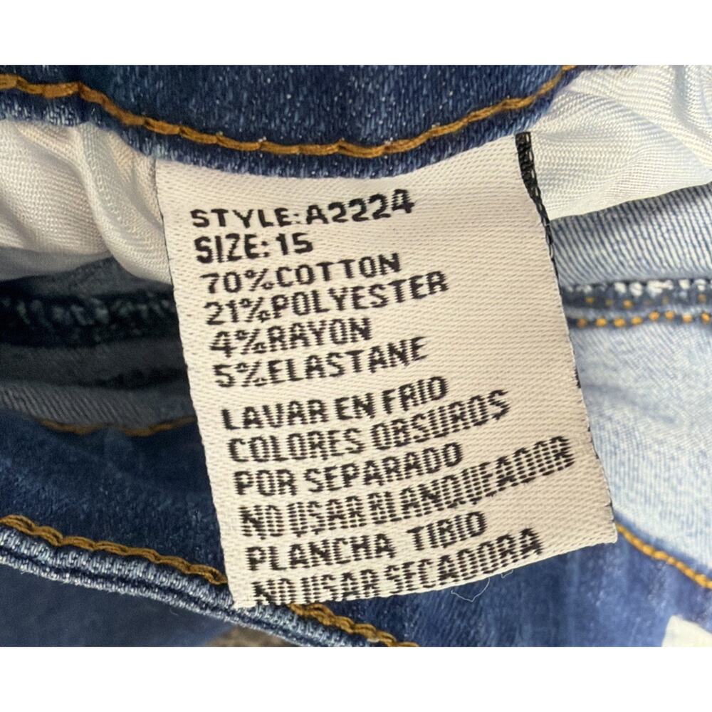 Bamboo Women's 15 Embellished HR Flare Leg Denim Jeans Studded Rhinestones 31x30 - Picture 7 of 10